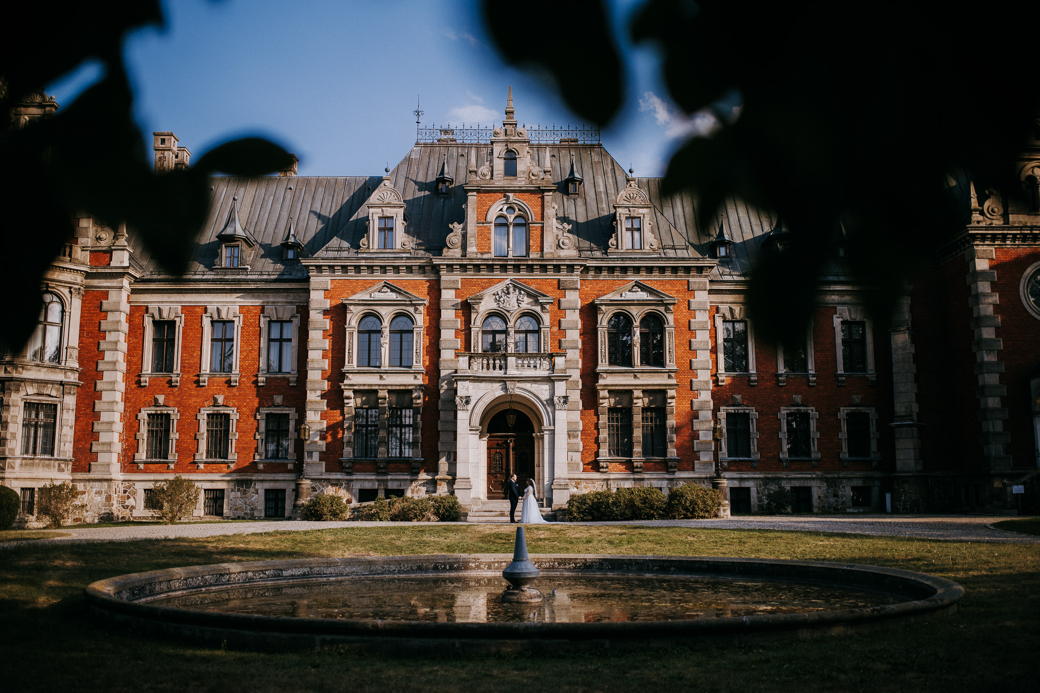 Najlepsze sposoby na przygotowanie się do sesji narzeczeńskiej lub ślubnej – poradnik dla par młodych